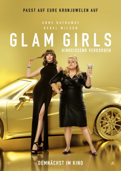 Schwarzes Teenie Girl Schwingt Die Hüften Schwarzes Teenie Girl Schwingt Die Hüften